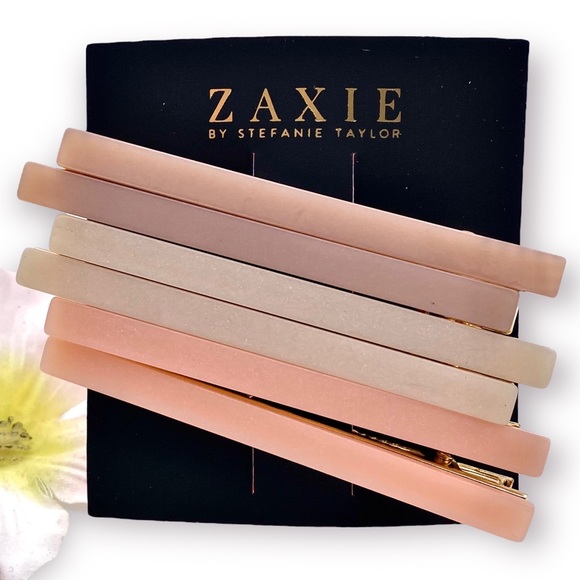 Zaxie Accessories - NWT Zaxie Mixed Lucite Bar Clips (6)
